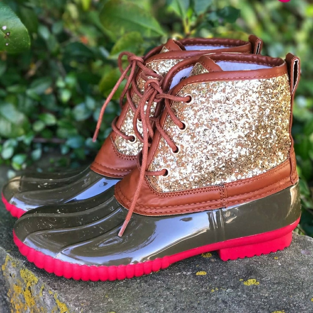 size 9 women's glitter duck boots